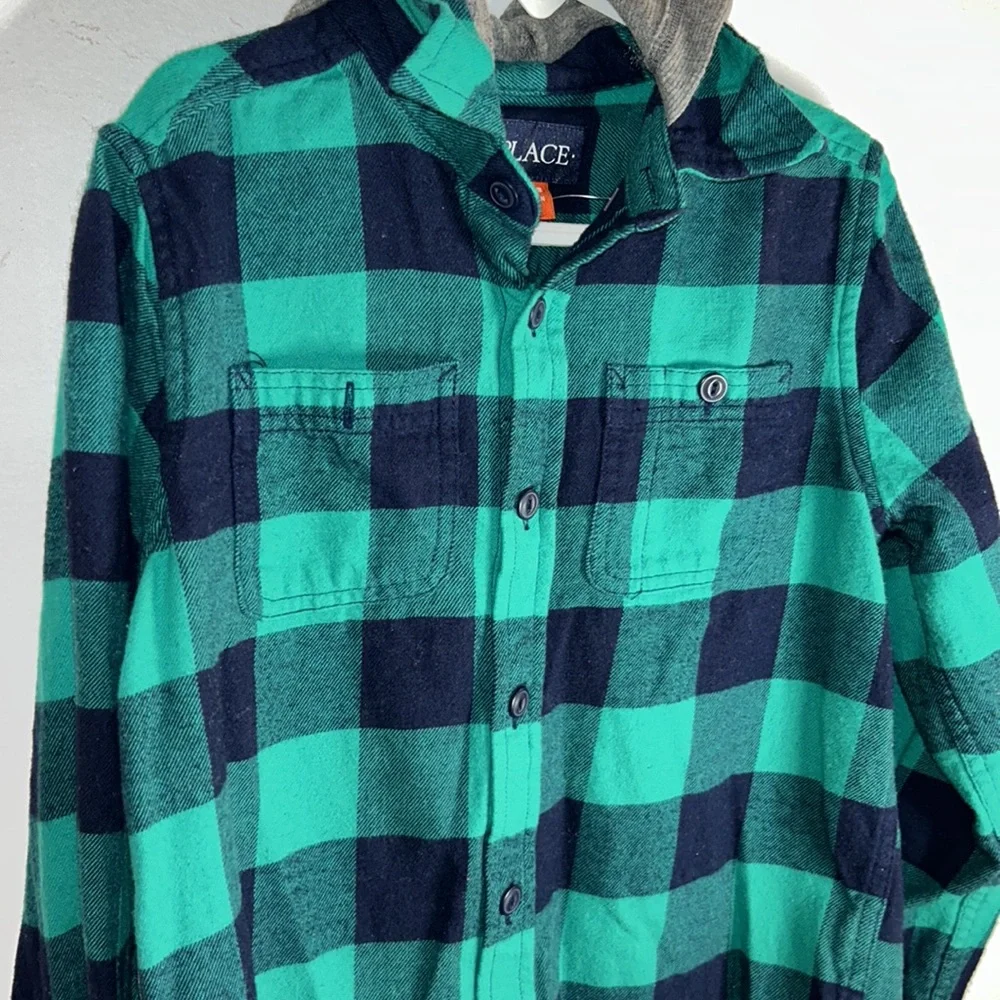 The Children’s Place Hooded Flannel Size 7/8